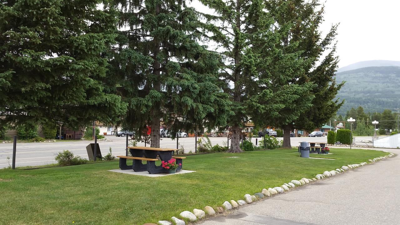 Yellowhead Motel Valemount Exteriér fotografie