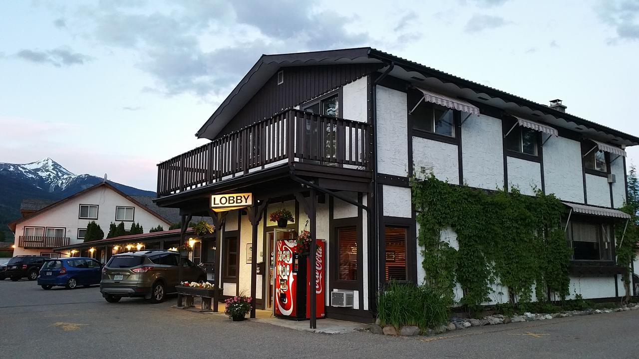 Yellowhead Motel Valemount Exteriér fotografie